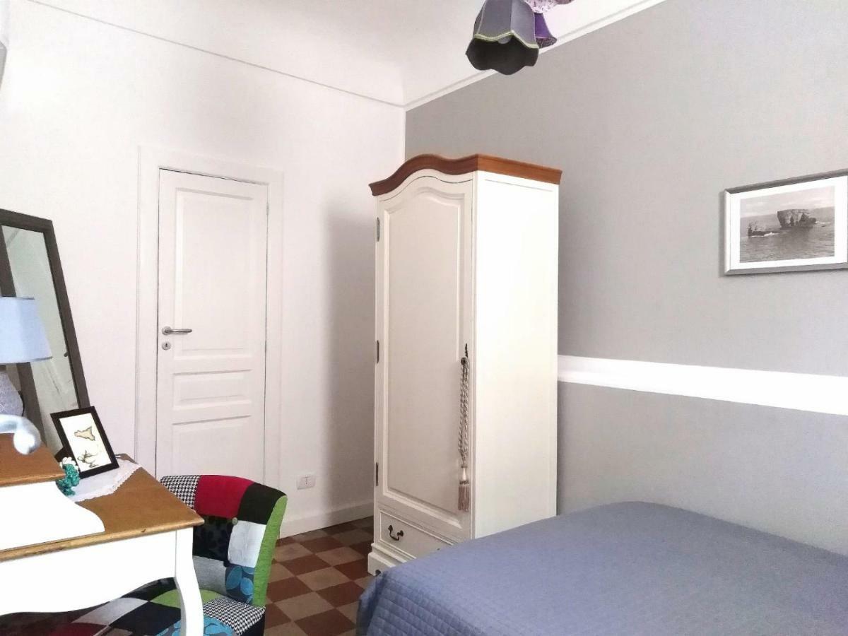 シラクーサ Residenza Ponente Bed & Breakfast エクステリア 写真