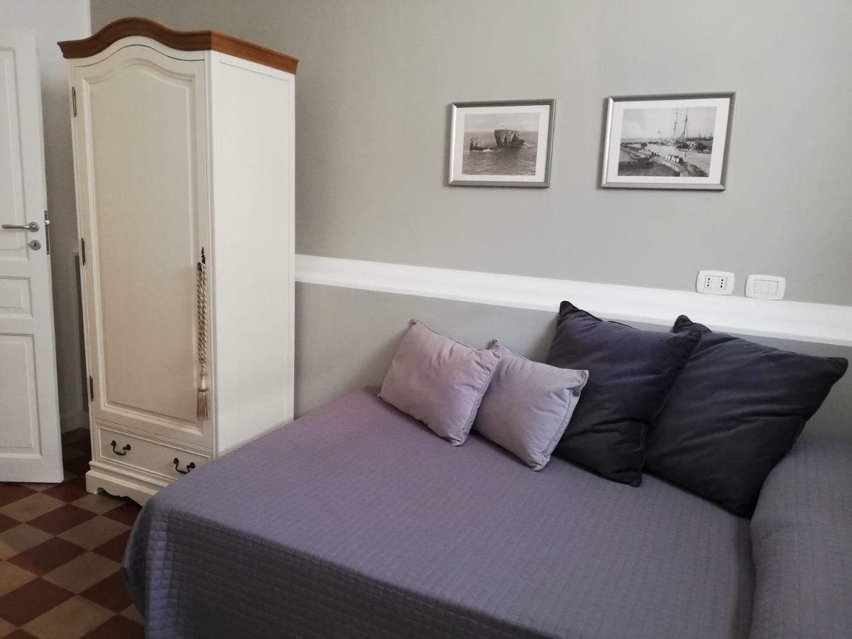 シラクーサ Residenza Ponente Bed & Breakfast エクステリア 写真